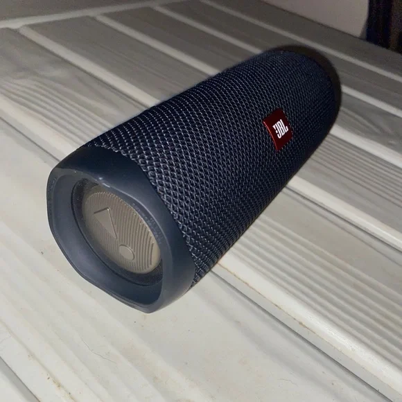 JBL Flip 5